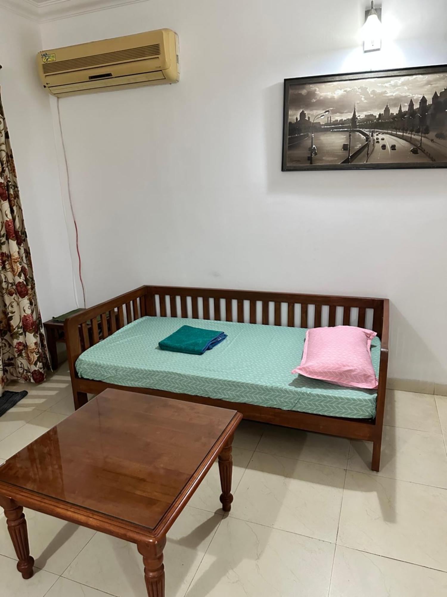 Riviera Hermitage Anjuna Bagian luar foto