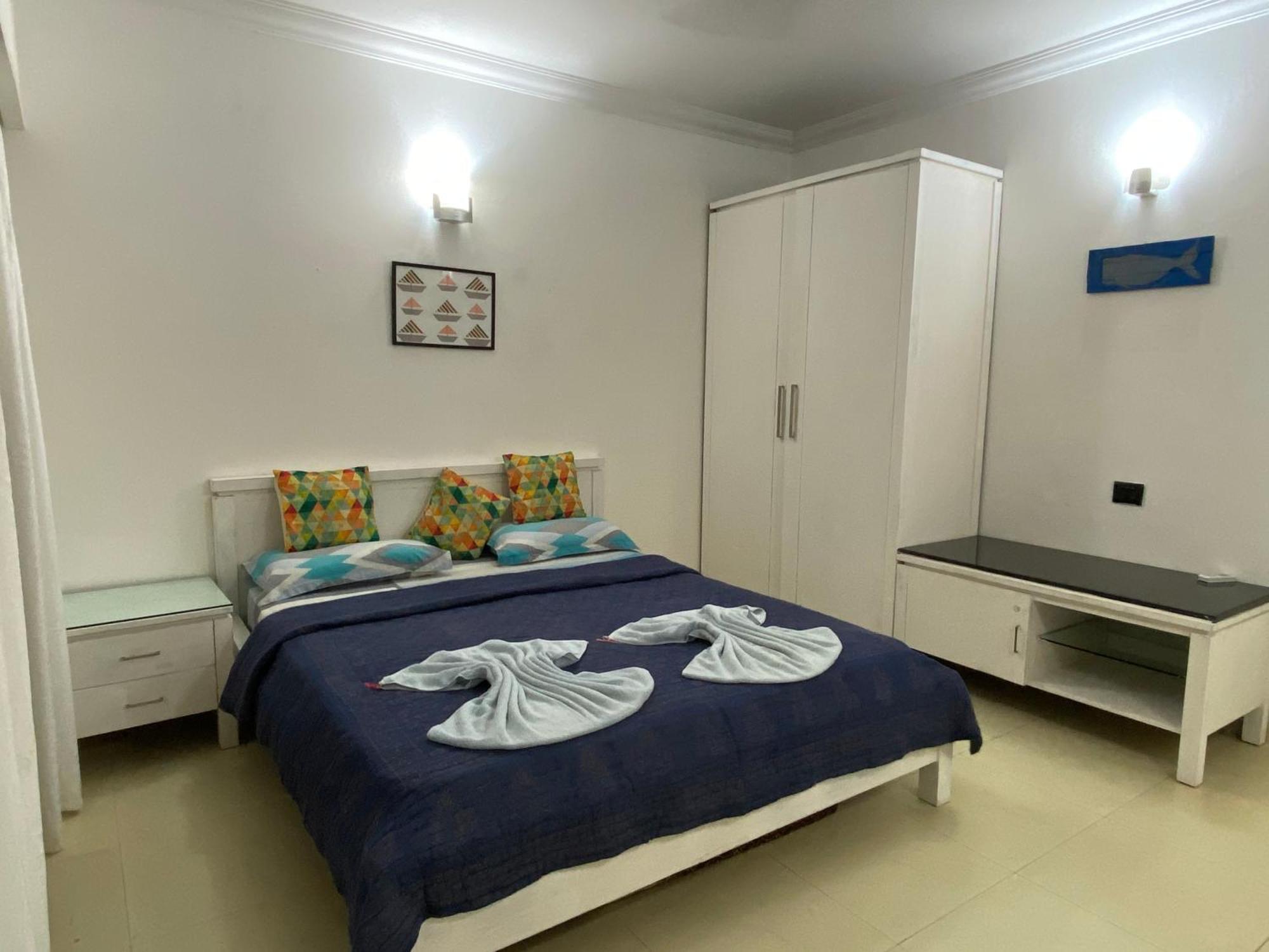 Riviera Hermitage Anjuna Bagian luar foto