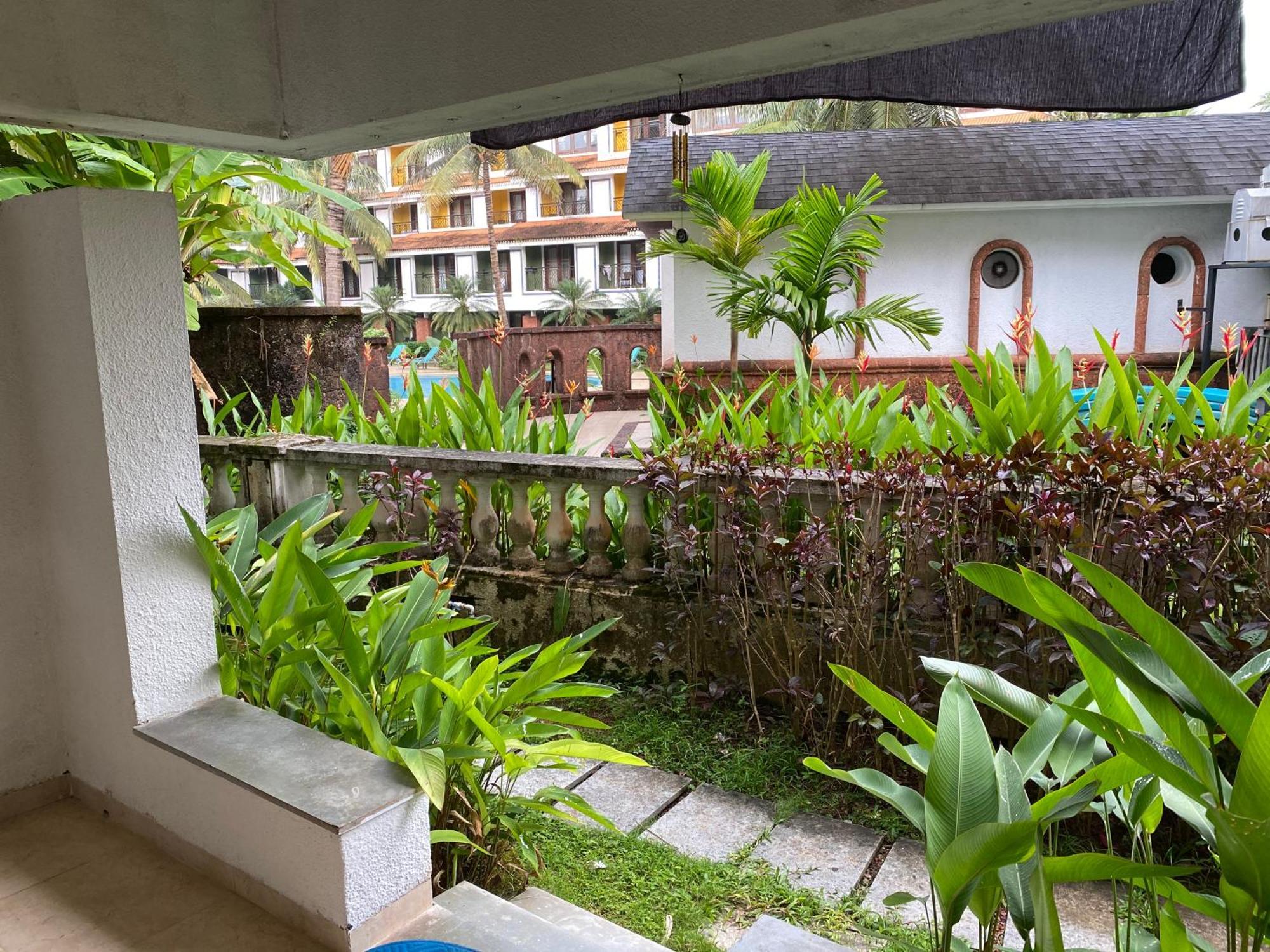 Riviera Hermitage Anjuna Bagian luar foto